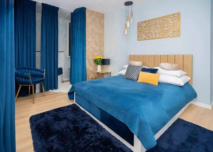 Gold Centrum צ'סטוצ'ובה